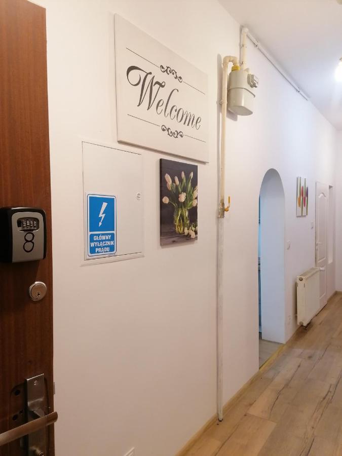 Hostel Tulip - Pokój 3 ze wspólną łazienką i kuchnią Estetino Exterior foto